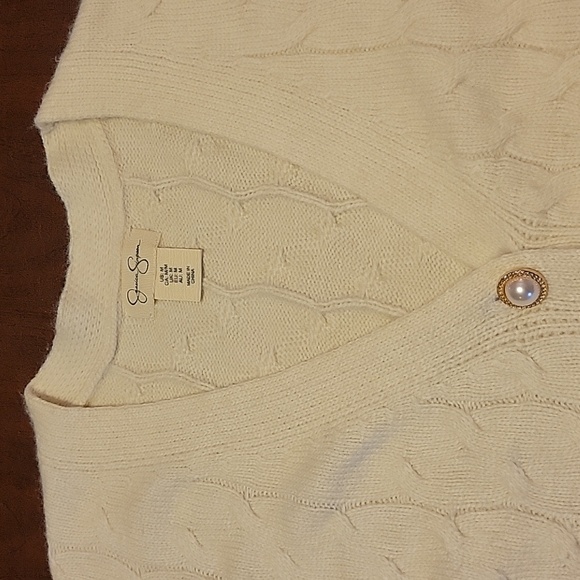 Jessica Simpson Cream Sweater - Picture 3 of 8